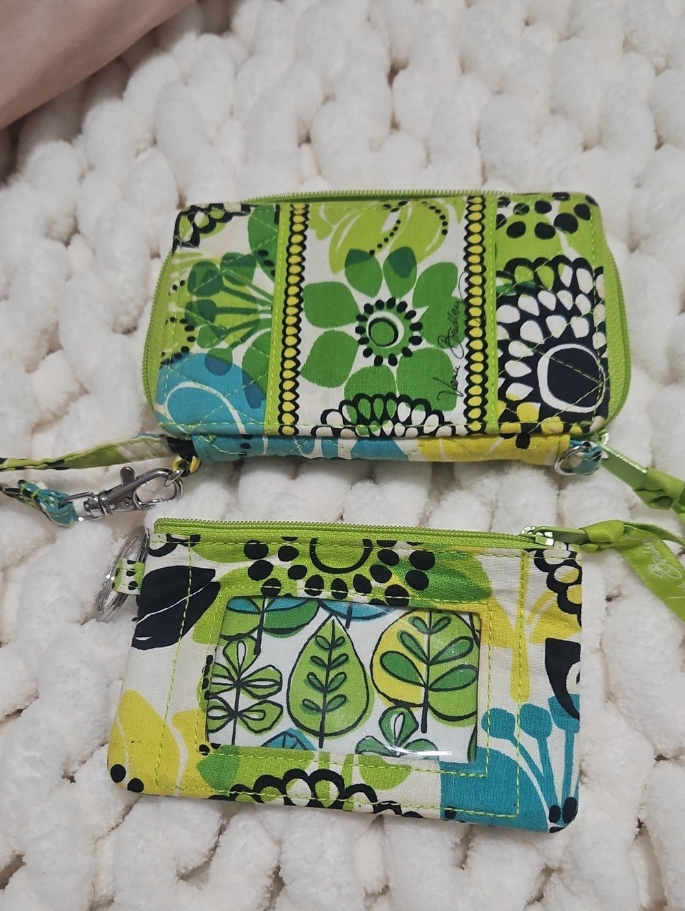 Vera Bradley Green Floral Wristlet and Card Pouch Set - Women Bags